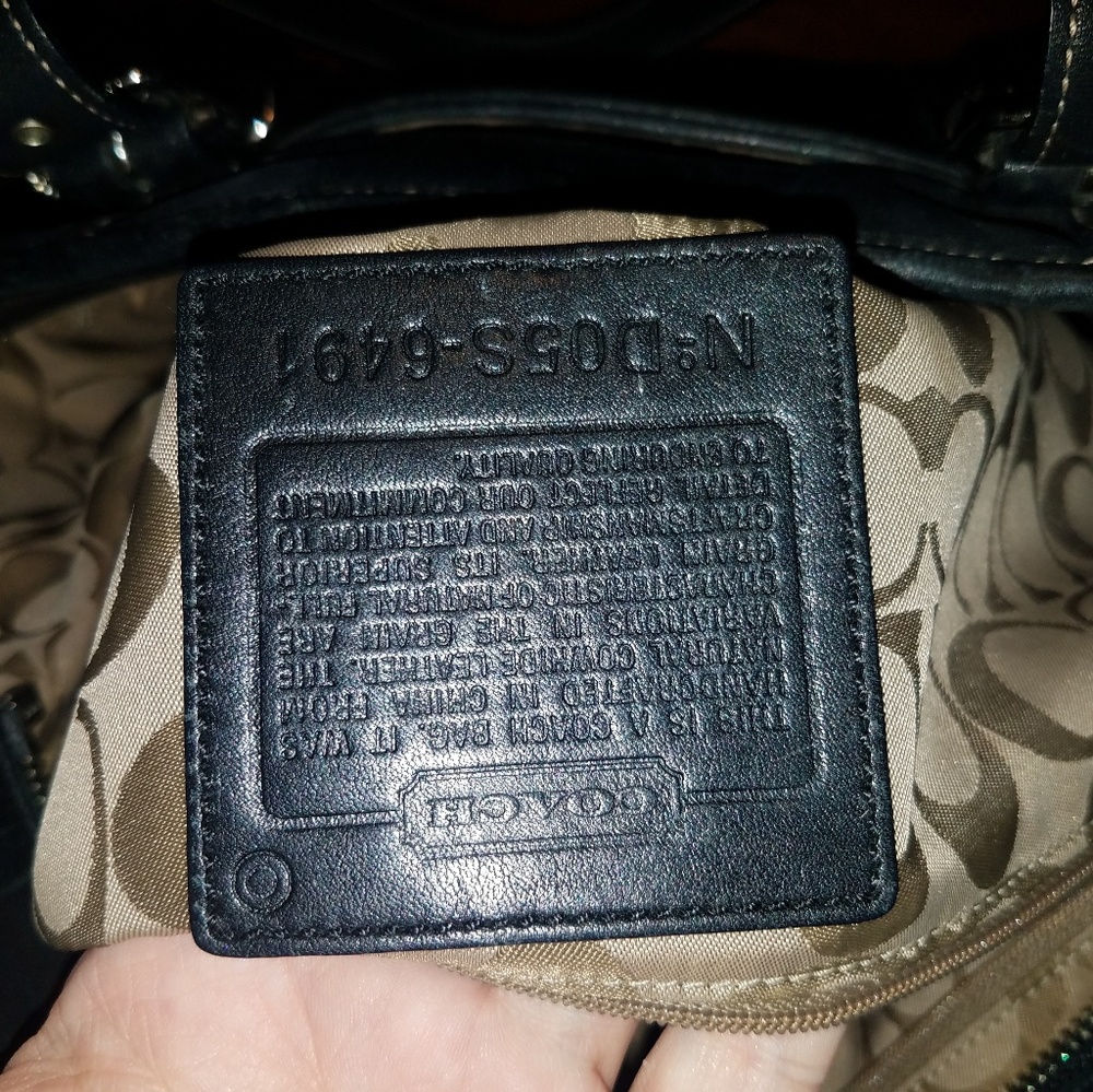 Black leather coach bag - Picture 5 of 6